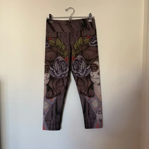 Eagle Rock Werkshop Size M Compression Dark Sugar Skull Face Triathlon - Picture 2 of 8